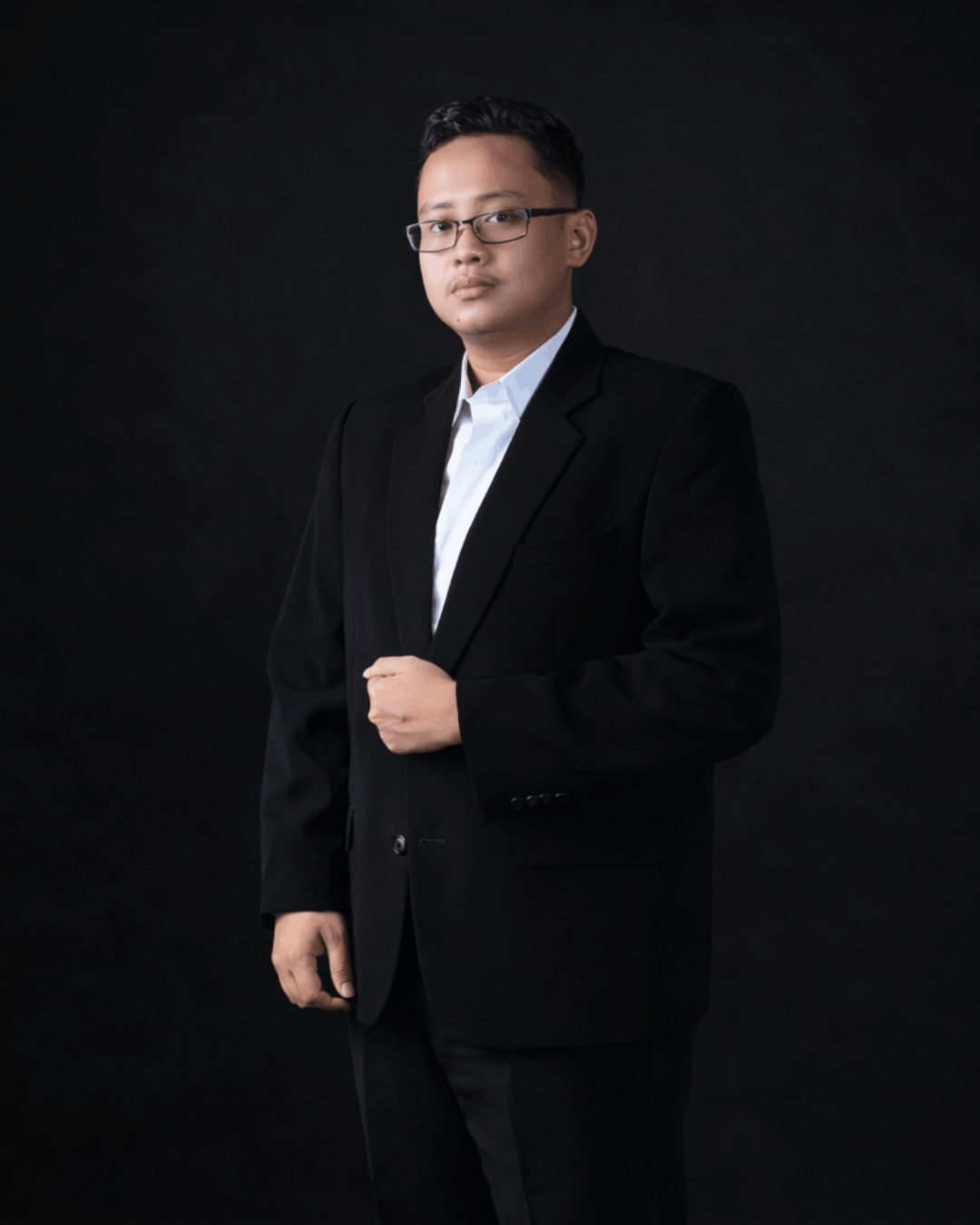 Muhammad Dzar Azhari Muthahhar, S.H., LLM., CRA