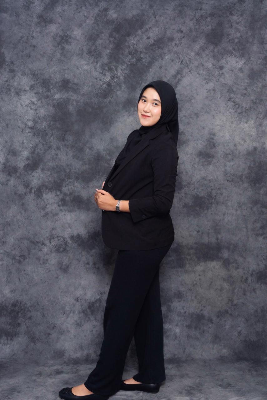 Khairunnisa Zain Dzakiyah, S.H., CPM